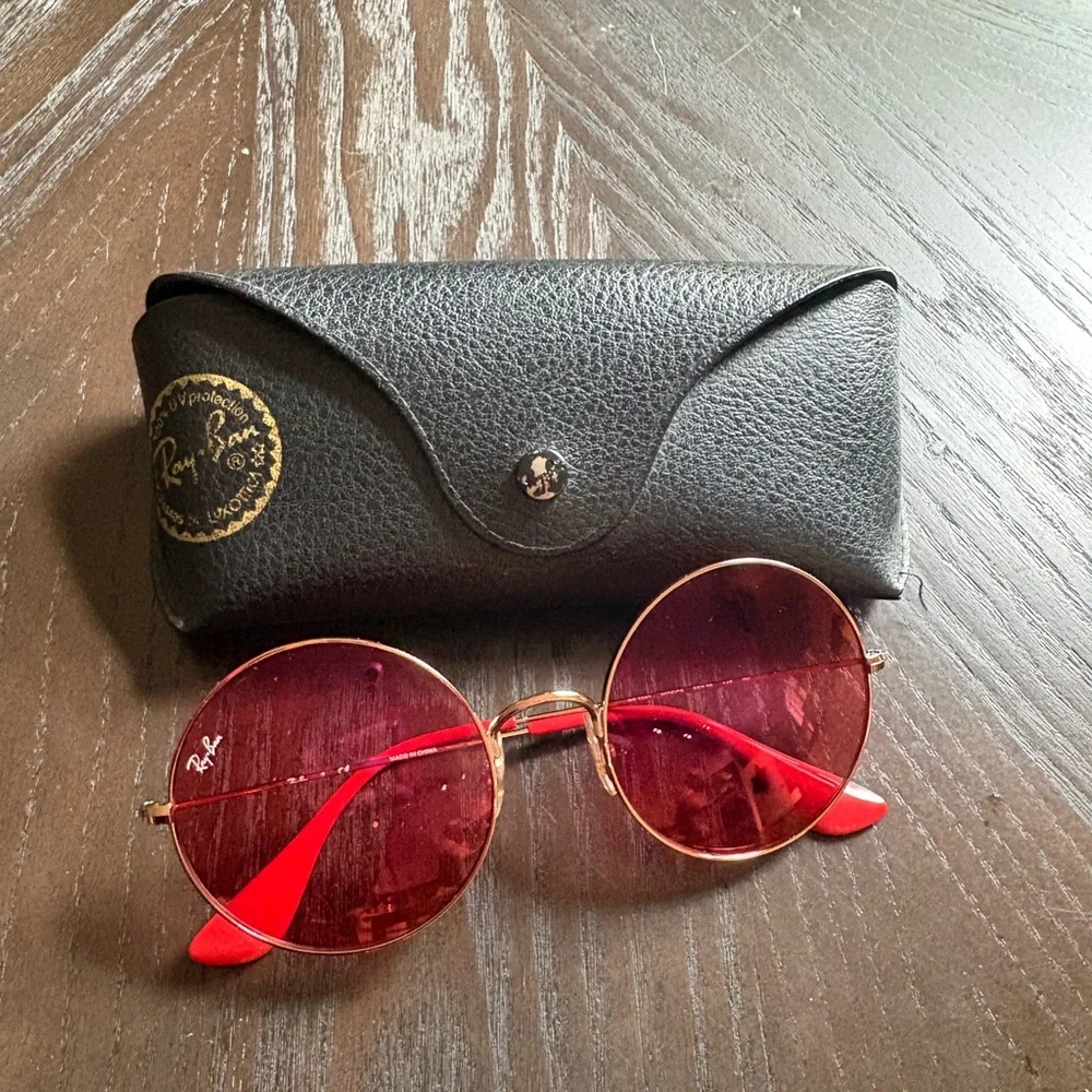 Ray-Ban Women’s Round Red Lens Sunglasses with Gold Frame